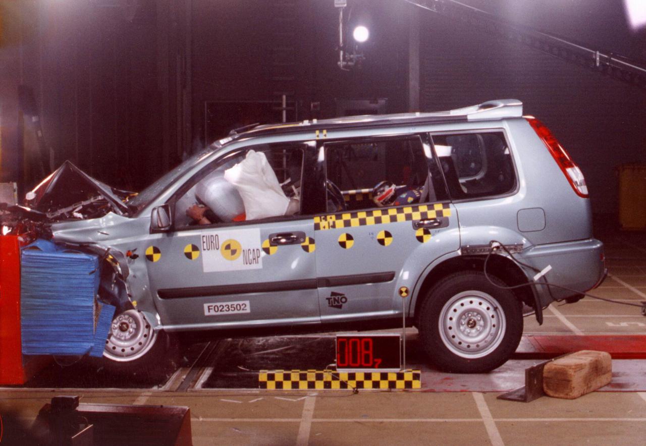 2002 Nissan X-Trail