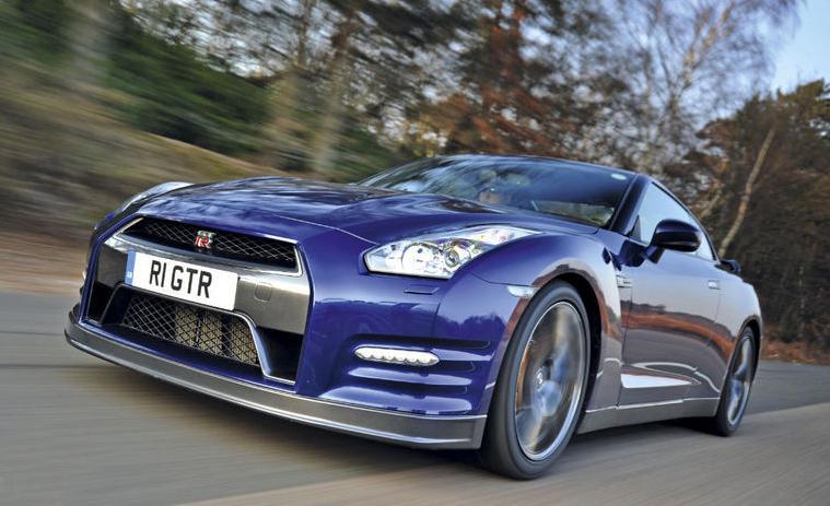 Nissan gt r 2011