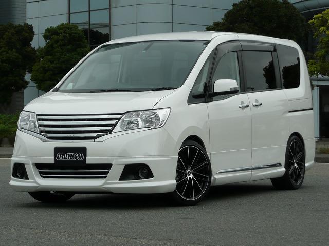 Серена с26. Ниссан Серена c26. Nissan Serena 26. Nissan Serena c26 Рестайлинг. Nissan Serena c26 Nismo.