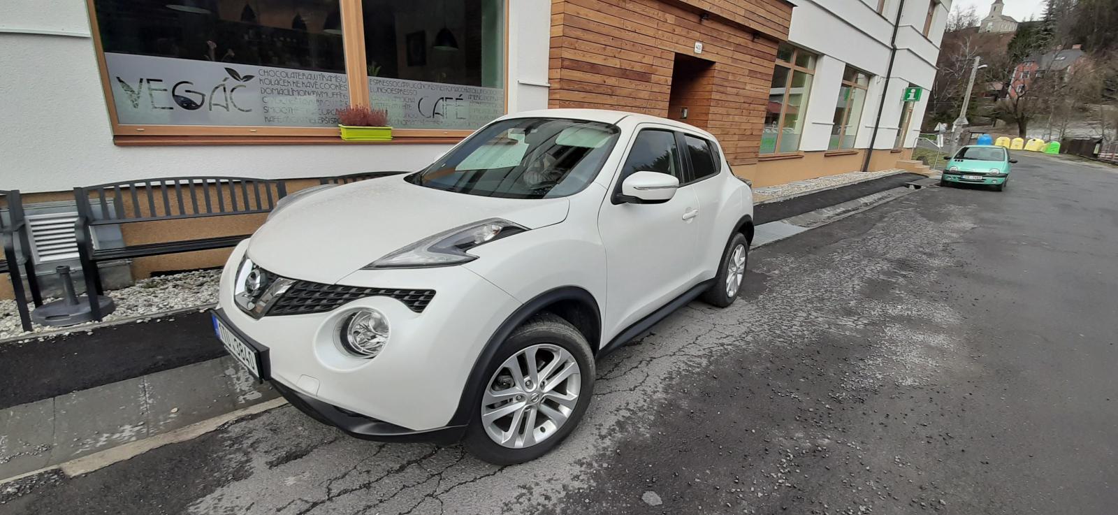 F15e nissan juke